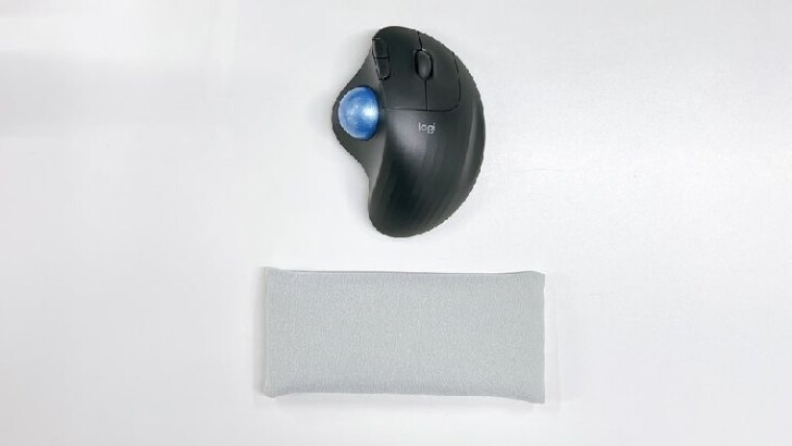 マウスリストレストサポートパッド - づいたマウスパッド、コンピュータ、ラップトップ、事務作業、PCゲーム、マッサージエルゴビーズとコットン生地用の手首サポート付き、オフホワイト (グレー)